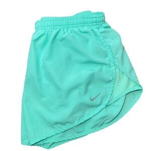 Nike Embossed Tempo Running Shorts
